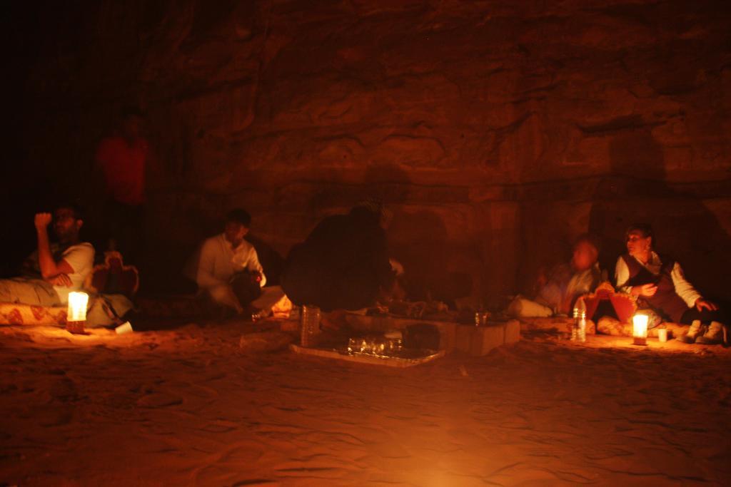 Wadi Rum Sleep Under The Stars מראה חיצוני תמונה