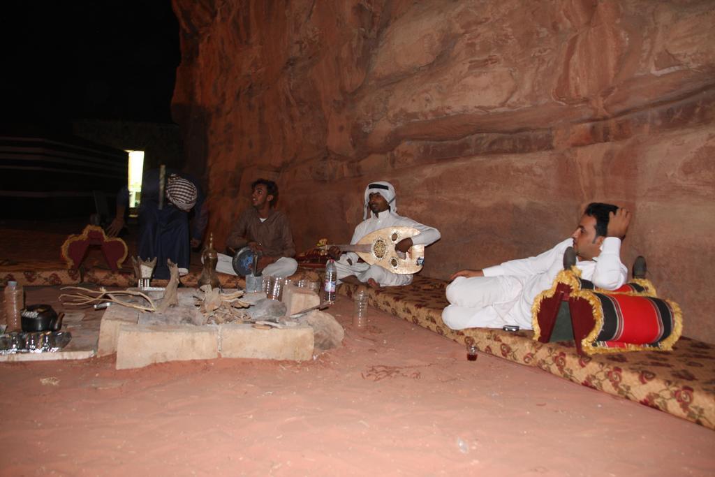 Wadi Rum Sleep Under The Stars מראה חיצוני תמונה