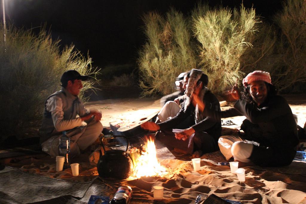 Wadi Rum Sleep Under The Stars מראה חיצוני תמונה